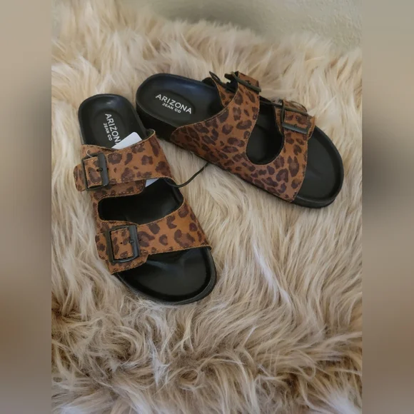 (NWT) Arizona Jean Company Leopard Print Double Buckle Sandals - Brown/Black - Picture 2 of 3